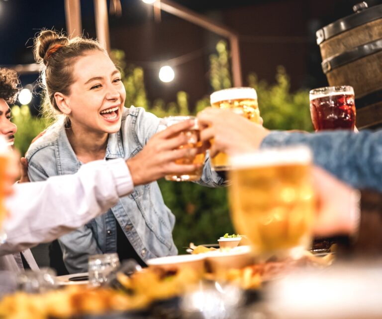 Outdoor Sports Bar in Kenosha County, top rated Outdoor Sports Bar in Kenosha County, is there a Outdoor Sports Bar in Kenosha County, what is the Outdoor Sports Bar in Kenosha County